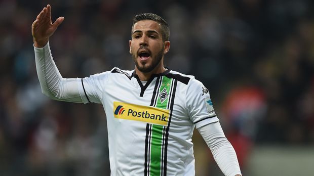 
                <strong>Alvaro Dominguez (Gladbach)</strong><br>
                Alvaro Dominguez (Borussia Mönchengladbach): Die gesamte Rückrunde in der Bundesliga verpasste Alvaro Dominguez. Aufgrund chronischer Bandscheibenprobleme musste der spanische Innenverteidiger operiert werden. In Madrid schuftete er für sein Comeback, dass spätestens Ende Juli im Training erwartet wird.
              