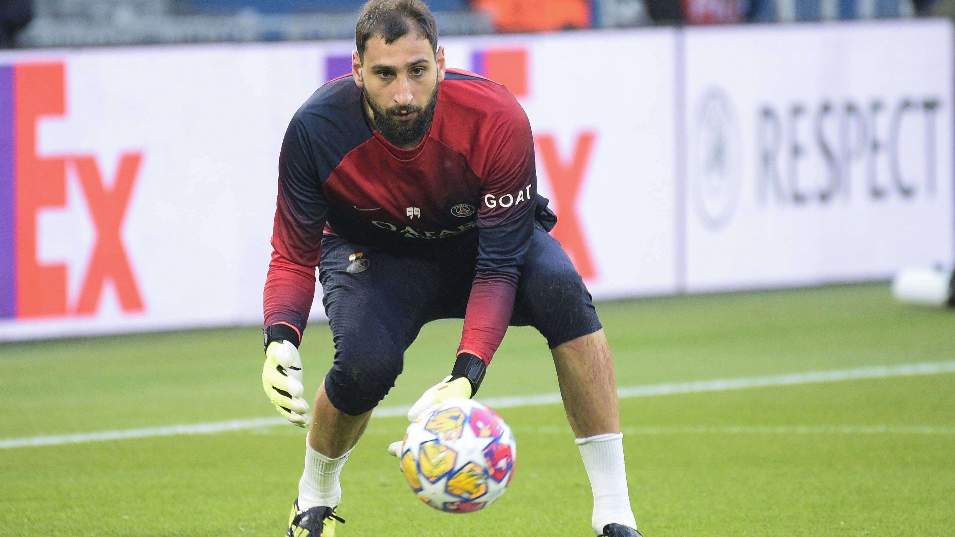 <strong>Gianluigi Donnarumma (Paris St. Germain)</strong><br>Am Anfang einmal wackelig mit dem Ball am Fuß, dafür in höchster Not gegen Adeyemi zur Stelle (36.). Beim Gegentor chancenlos. Wird vom BVB sonst kaum gefordert. <strong><em>ran</em></strong>-Note: 3.