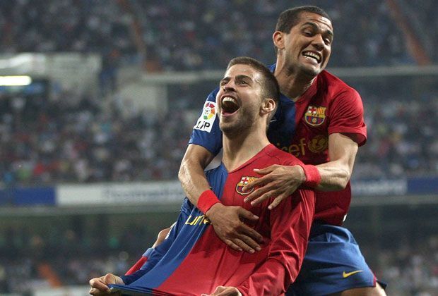 
                <strong>Real Madrid vs. FC Barcelona </strong><br>
                Ein besonderes Debakel erlebte Real Madrid am 2. Mai 2009. Trotz eines frühen Rückstands schoss Barcelona die "Königlichen" mit 6:2 ab. Zum ersten Mal überhaupt kassierte Real im eigenen Stadion sechs Tore gegen die Katalanen.
              