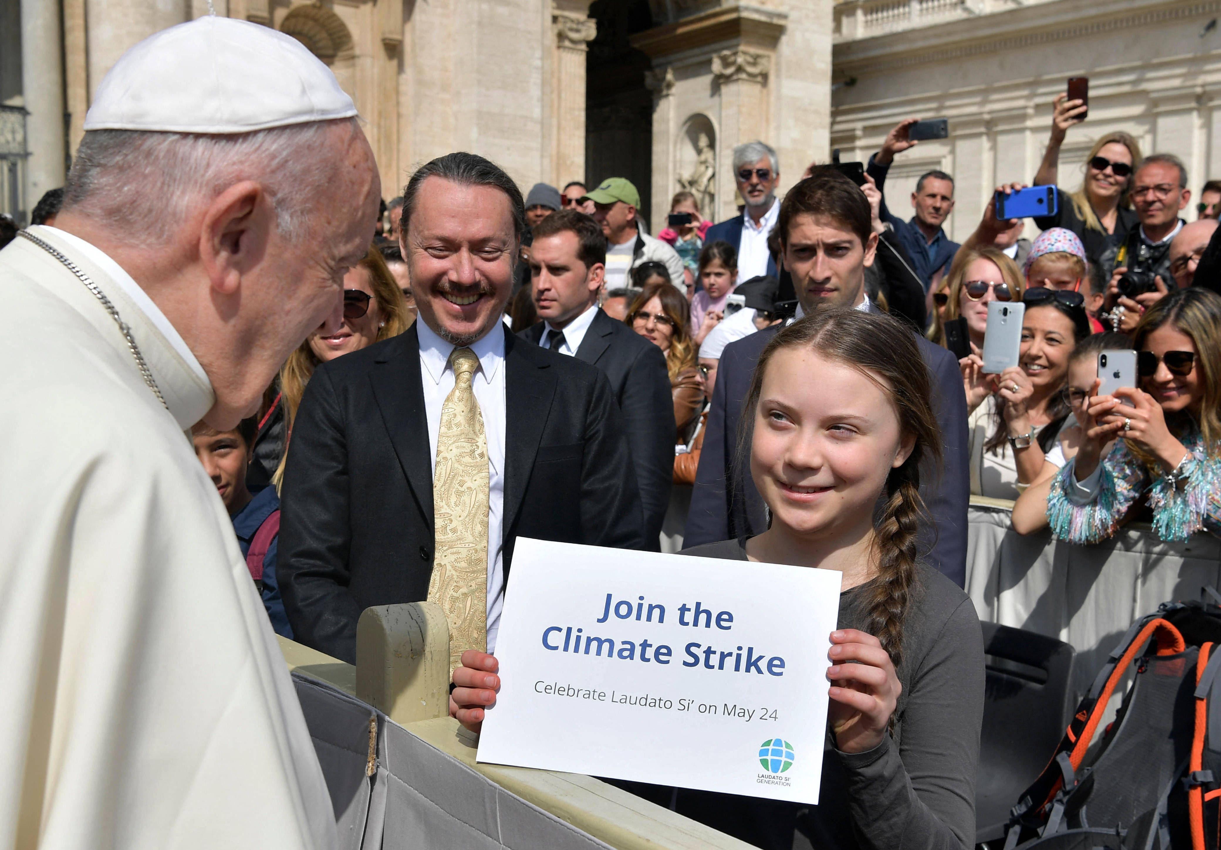 Generalaudienz beim Heiligen Vater: Greta Thunberg versucht im April 2019 auch Papst Franziskus in Rom vom Kampf für das Weltklima zu überzeugen.