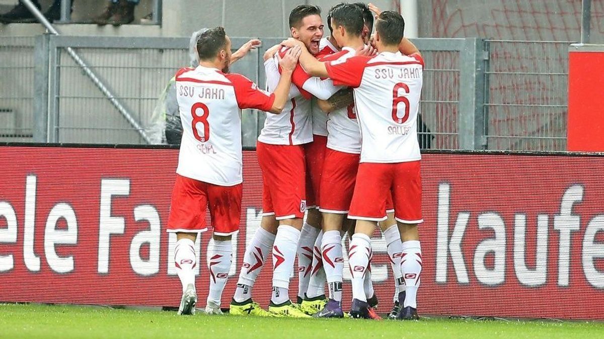 Jahn Regensburg setzt seine Erfolgsserie fort