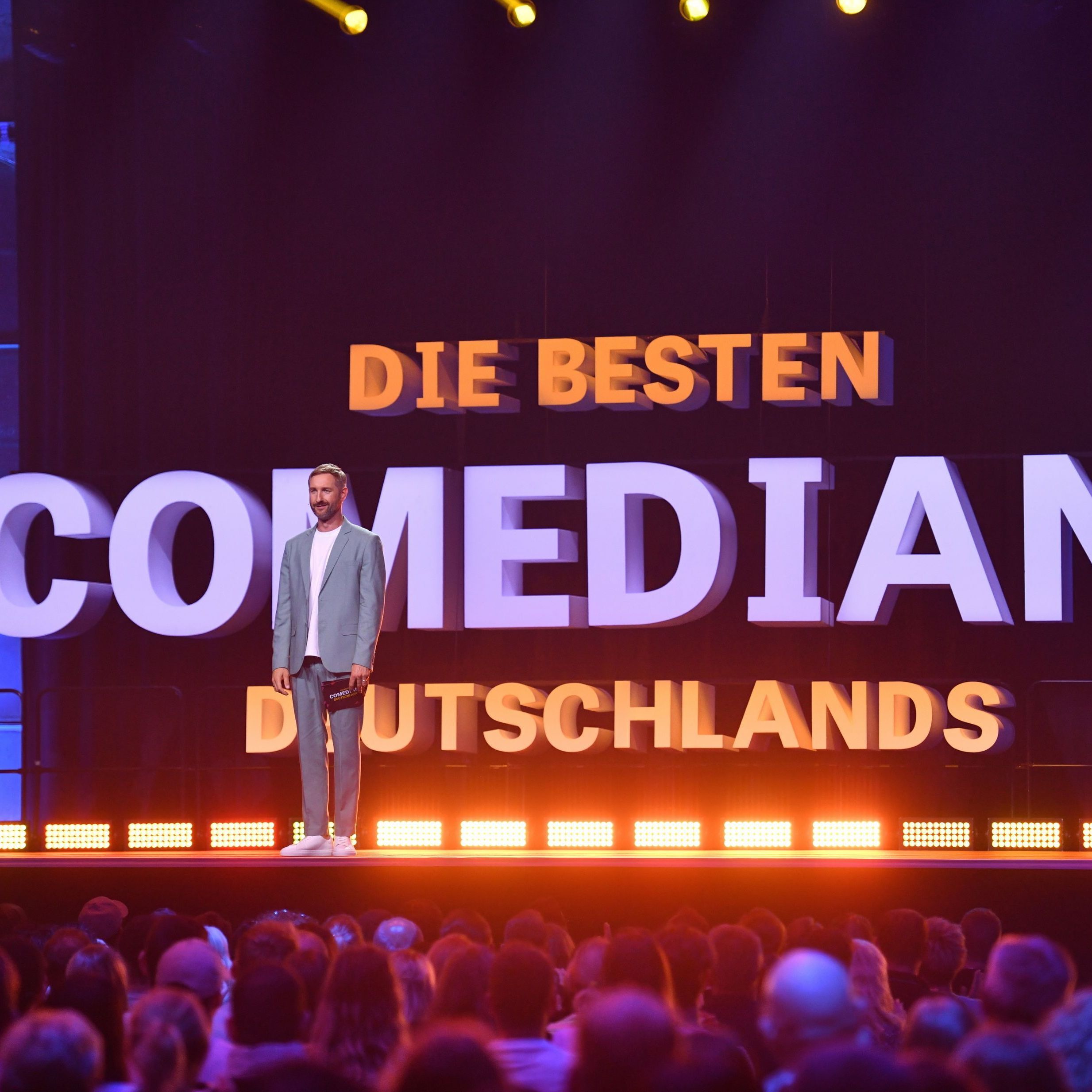 "Die besten Comedians Deutschlands": Staffel 2, Folge 1 mit Moderator Daniel Boschmann