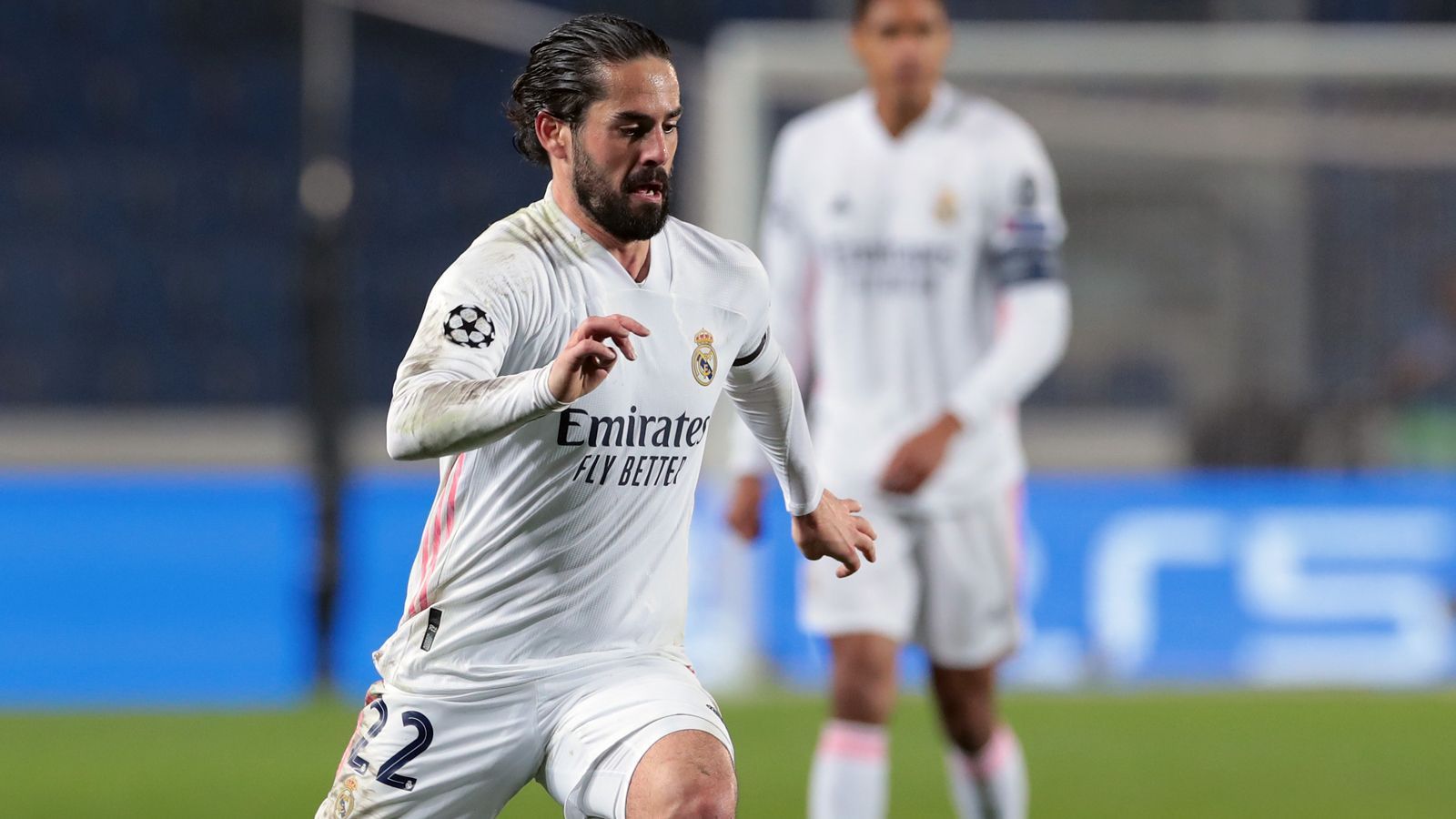 
                <strong>Isco</strong><br>
                Vertrag bis: 30. Juni 2022 - Im Verein seit: 1. Juli 2013 - Position: Offensiver Mittelfeldspieler
              