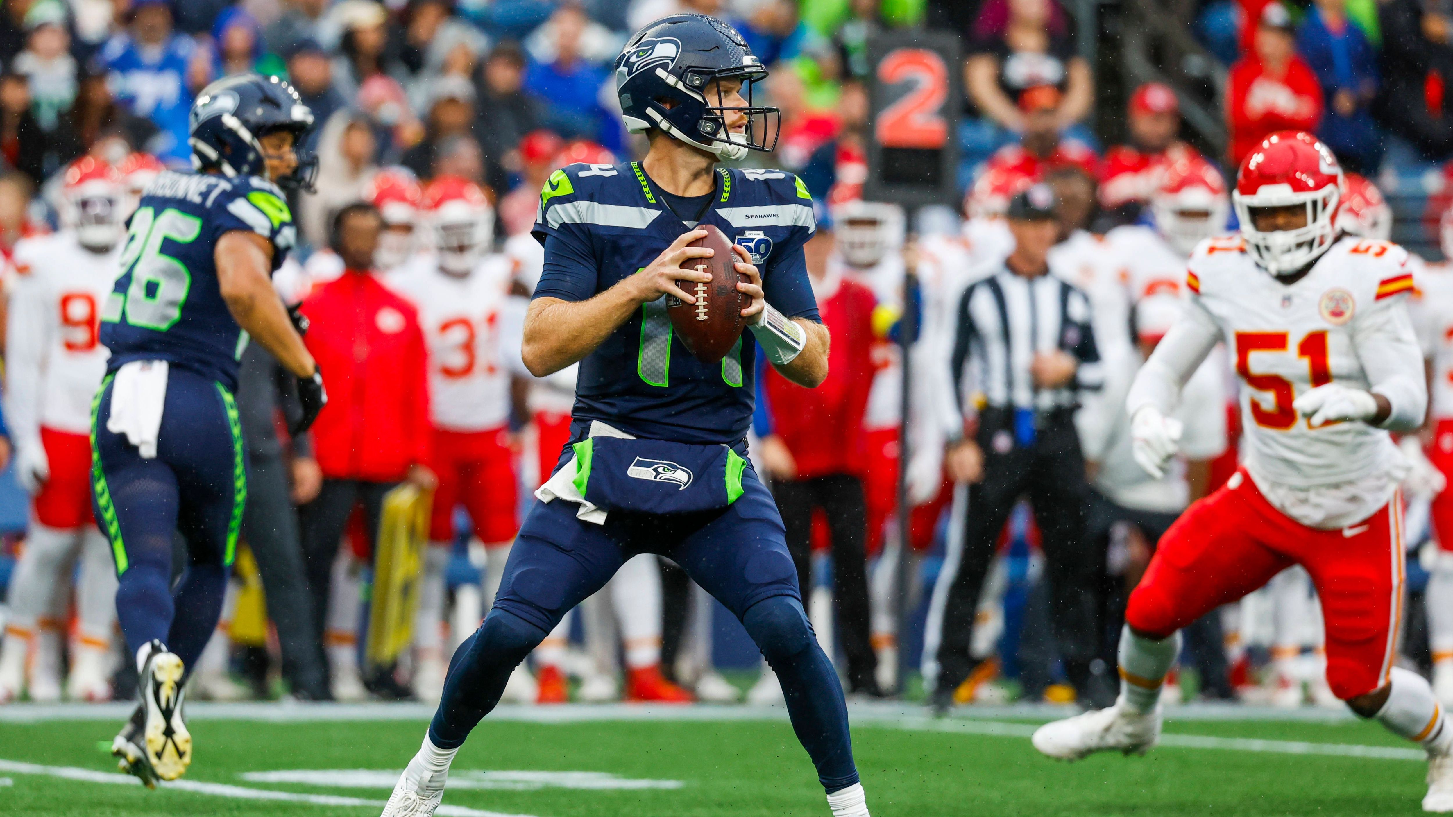 <strong>Seattle Seahawks: Sam Darnold</strong><br>Position: Quarterback<br>Gehalt 2025: 33,5 Millionen US-Dollar<br>Vertragsende: 2027