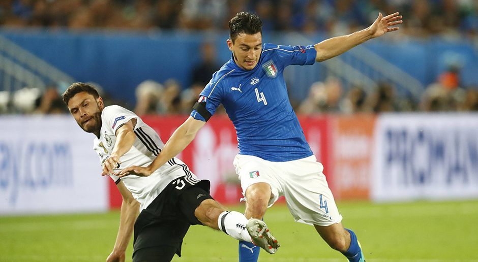 
                <strong>Matteo Darmian</strong><br>
                Matteo Darmian: Wurde in der 87. Minute für Florenzi eingewechselt. Reihte sich ordentlich in die italienische Grundordnung ein. Bitter: Verschoss den entscheidenden Elfmeter für Italien. ran-Note: 4.
              