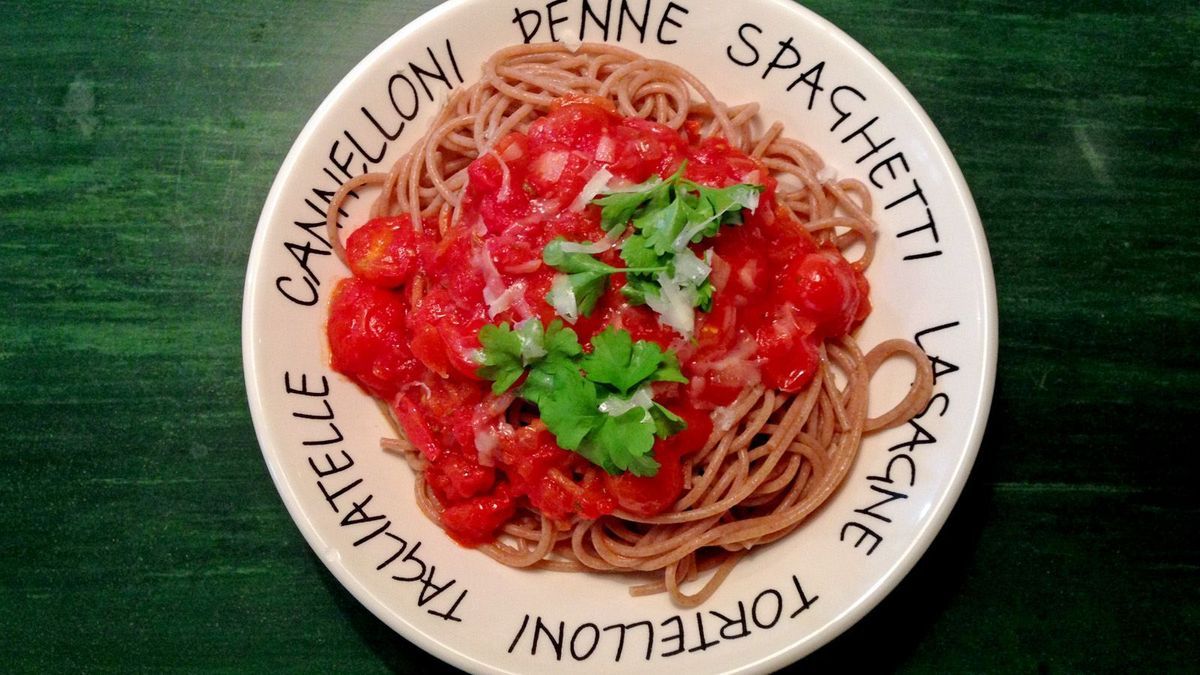 Spaghetti mit Tomatensauce