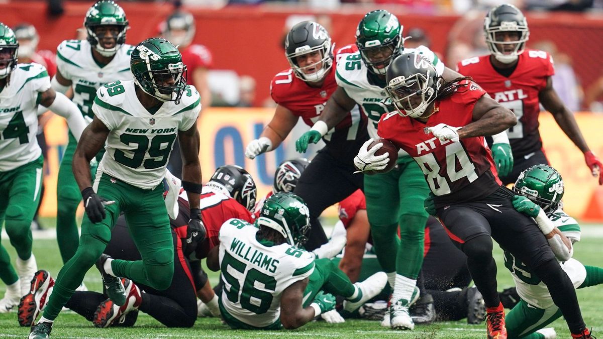 London Game Falcons Jets 