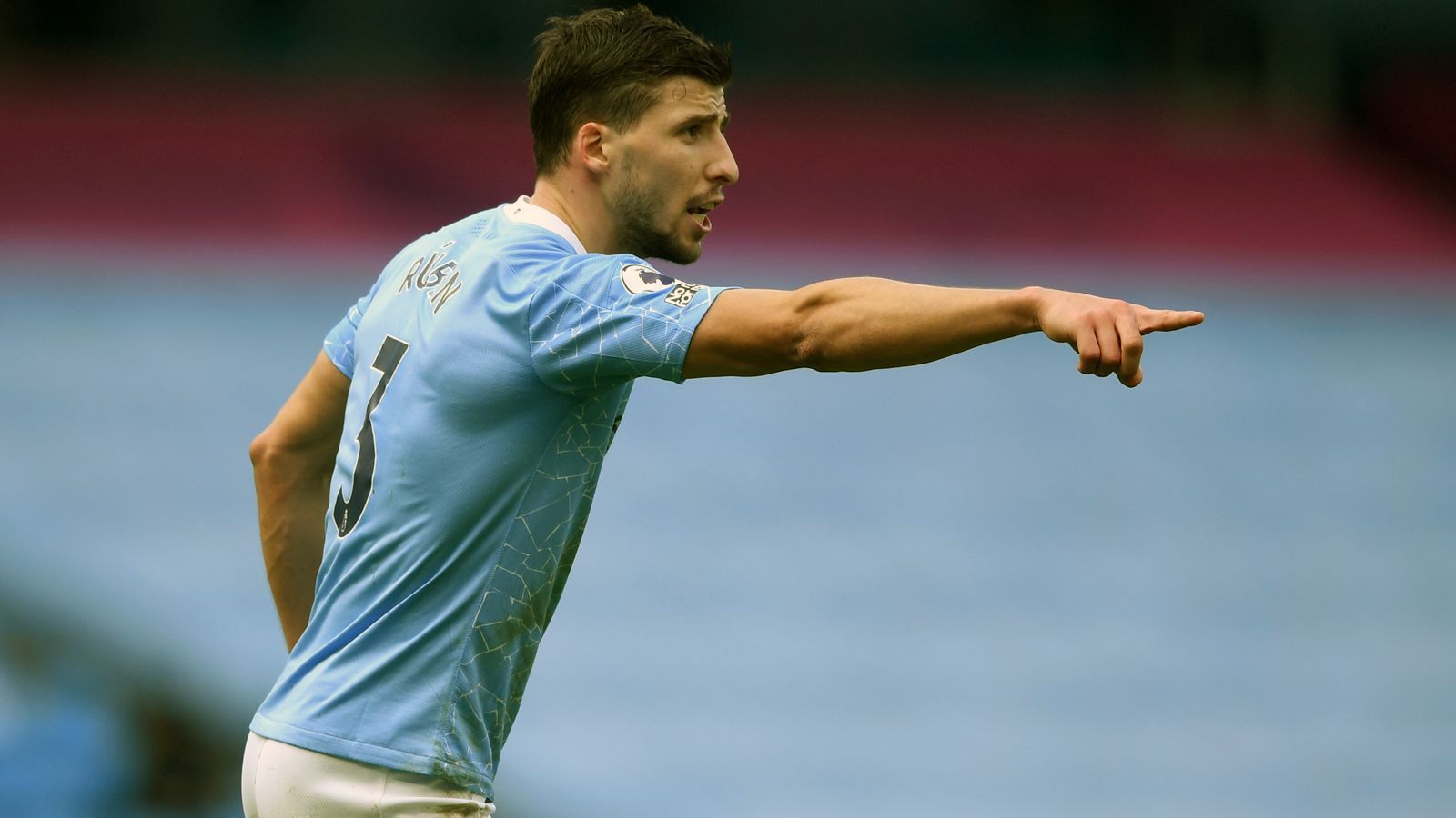 
                <strong>Manchester City (England)</strong><br>
                Längste Vertragslaufzeit: Ruben Dias (bis 2026)
              