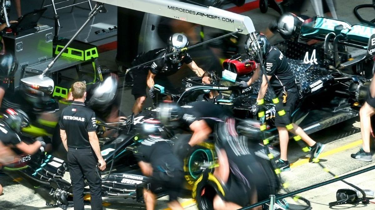 Mercedes vermeldet einen Coronafall im Team