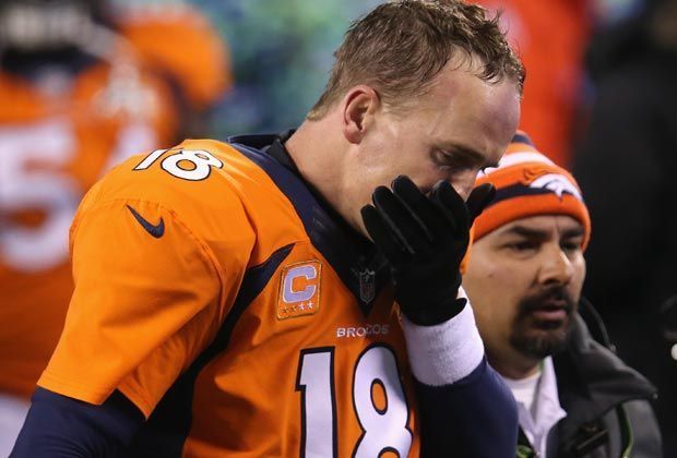 
                <strong>Seattles magische Nacht!</strong><br>
                Die Gedanken sind aber natürlich auch bei Peyton Manning: Der Quarterback der Broncos erwischt einen schwarzen Tag und wirft zwei Interceptions.
              