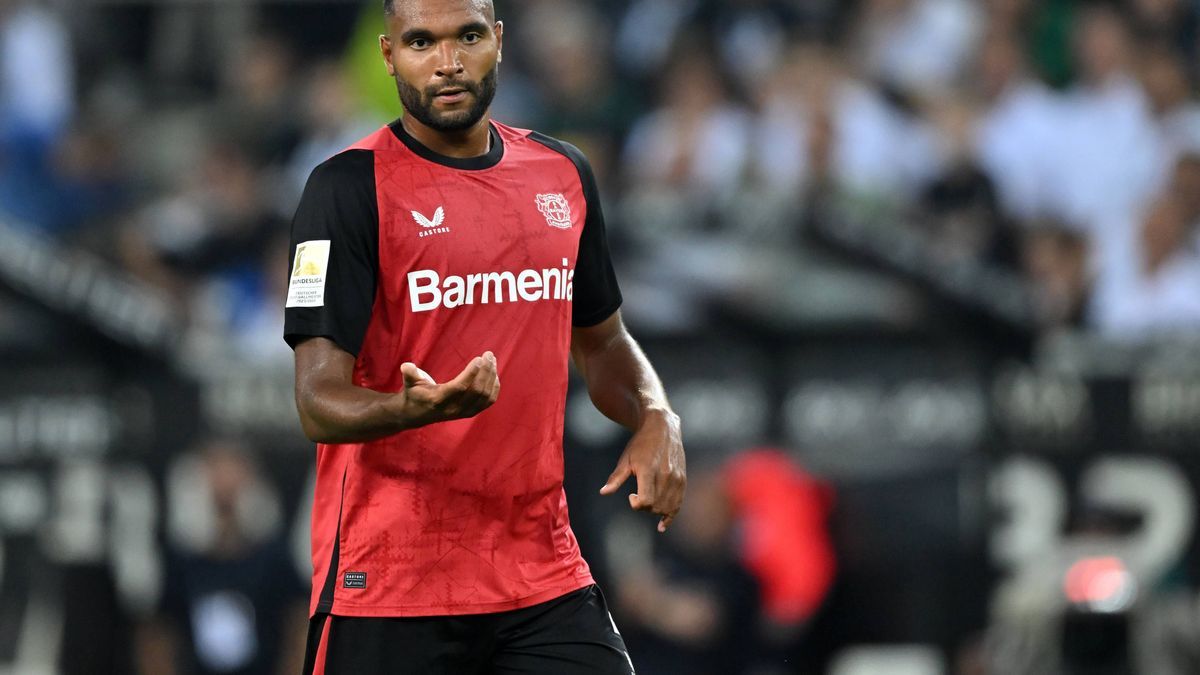 MONCHENGLADBACH - Jonathan Tah of Bayer 04 Leverkusen during the Bundesliga match between Borussia Monchengladbach and Bayer 04 Leverkusen at Borussia Park stadium on August 23, 2024 in Monchenglad...