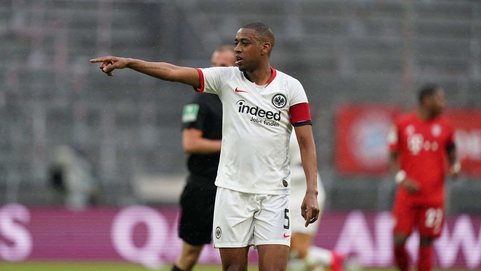 
                <strong>Gelson Fernandes</strong><br>
                Schon zu seinen aktiven Zeiten als SGE-Profi galt Gelson Fernandes als wichtiger Wortführer innerhalb der Mannschaft, war sogar Kapitän. Ein gewisses Standing im Verein hat er also sicher, darüber hinaus kennt er Strukturen und Abläufe bestens. Ein weiterer Pluspunkt: Der Schweizer gilt als Sprachtalent und verfügt darüber hinaus über einen Bachelor in Sportmanagement.
              