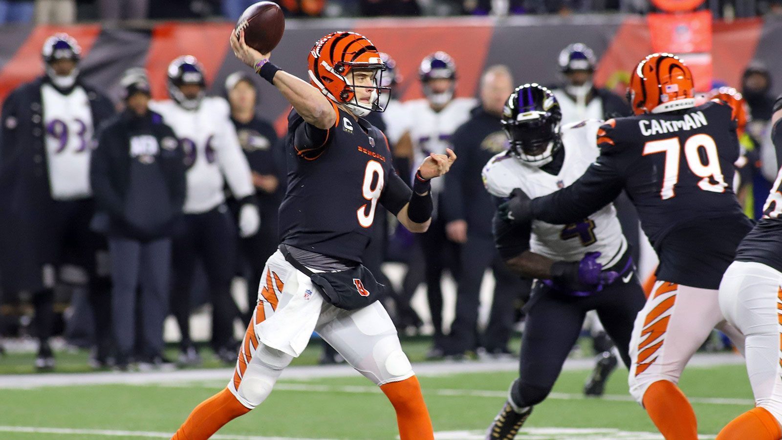 
                <strong>9. Cincinnati Bengals – Joe Burrow</strong><br>
                &#x2022; Gedraftet: 2020<br>&#x2022; Im Team seit: 2020<br>&#x2022; Starter seit: Woche 1, Saison 2020<br>
              