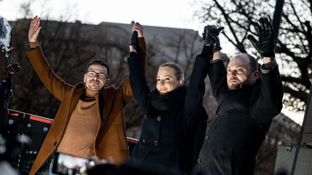 Julia Nawalnaja bei Demo in Berlin: "Nein zum Krieg"