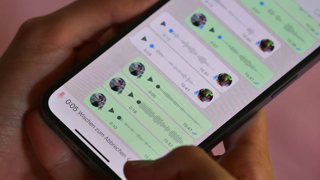 Die klassische grüne Aufmachung könnte bei WhatsApp bald der Vergangenheit angehören.