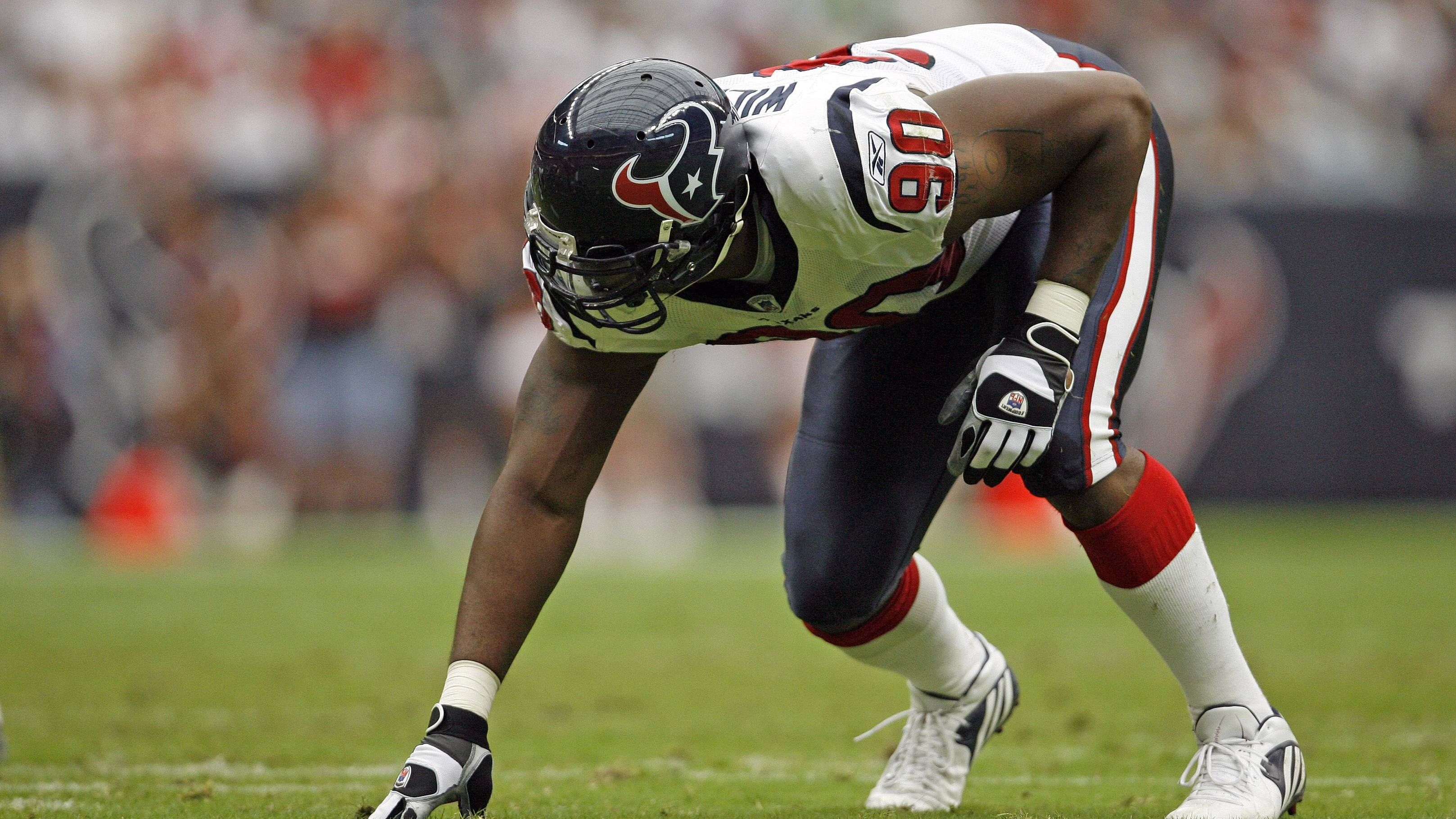 <strong>19. Mario Williams, DE (2006, Houston Texans)</strong><br>Dominanter Pass Rusher, obwohl seine Karriere nicht die Erwartungen eines First Overall Picks erfüllte.