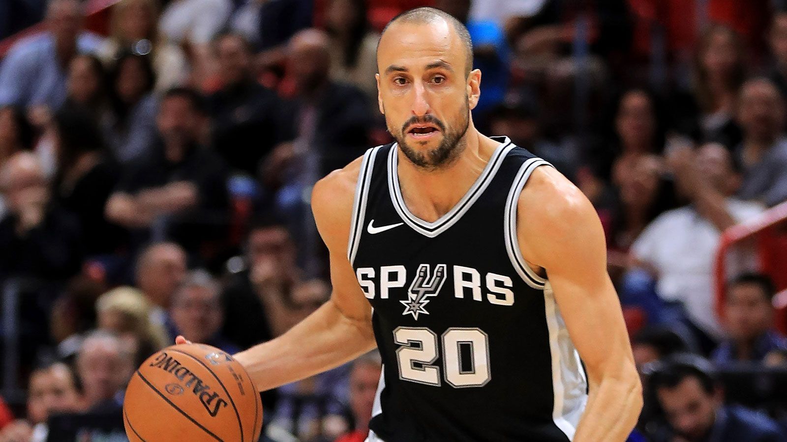 
                <strong>Platz 8: Manu Ginobili</strong><br>
                In der NBA aktiv für: San Antonio SpursPlayoff-Siege: 135Absolvierte Playoff-Spiele: 218Playoff-Siege in %: 61,93
              