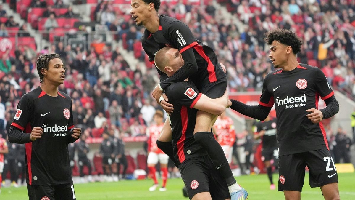 Eintracht Frankfurt feiert