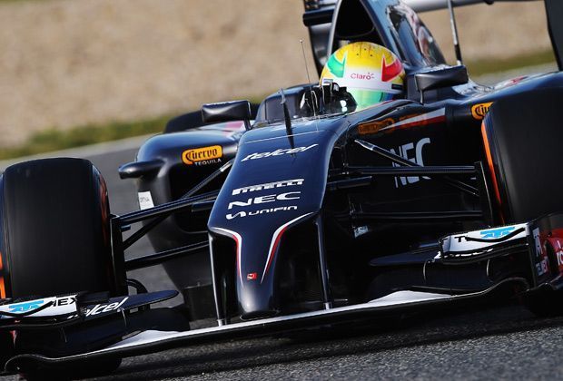 
                <strong>Sauber C33</strong><br>
                Zur Saison 2014 geht Sauber nicht nur mit einem neuen Auto an den Start. Auch im Cockpit hat es einen Wechsel gegeben: Adrian Sutil drückt in diesem Jahr auf's Gas und unterstützt Esteban Gutierrez.
              