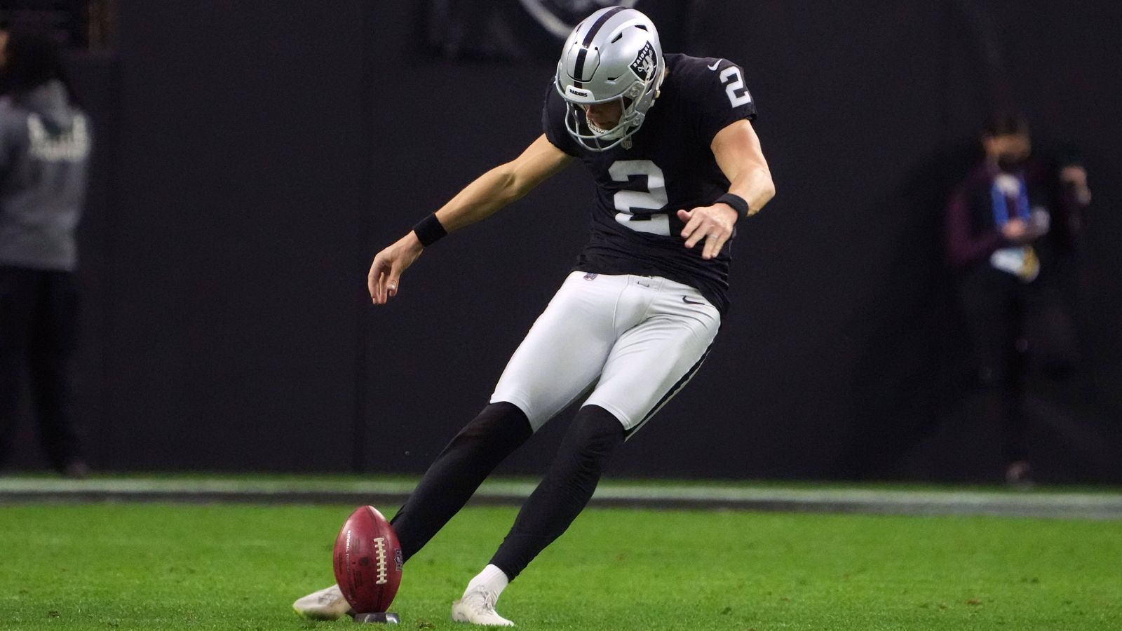 
                <strong>Daniel Carlson</strong><br>
                Position: KickerTeam: Las Vegas Raiders
              