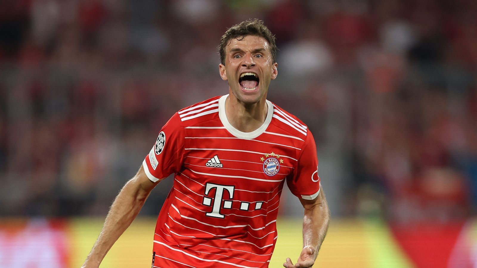 
                <strong>Platz 9 (geteilt): Thomas Müller</strong><br>
                &#x2022; Verein: FC Bayern München<br>&#x2022; Marktwertentwicklung: - 4 Millionen Euro<br>&#x2022; Marktwert: 18 Millionen Euro<br>
              