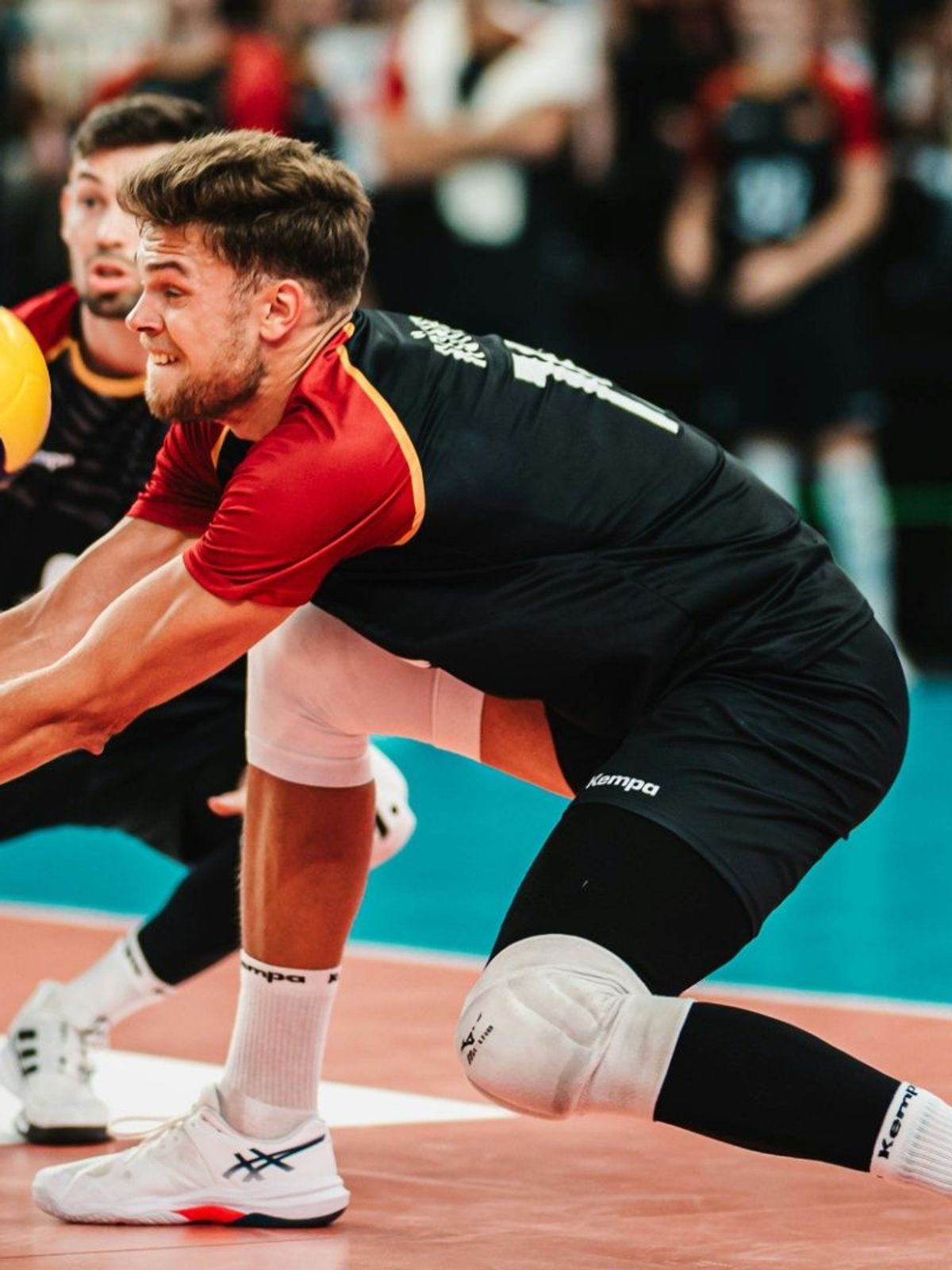 Außenangreifer Erik Röhrs