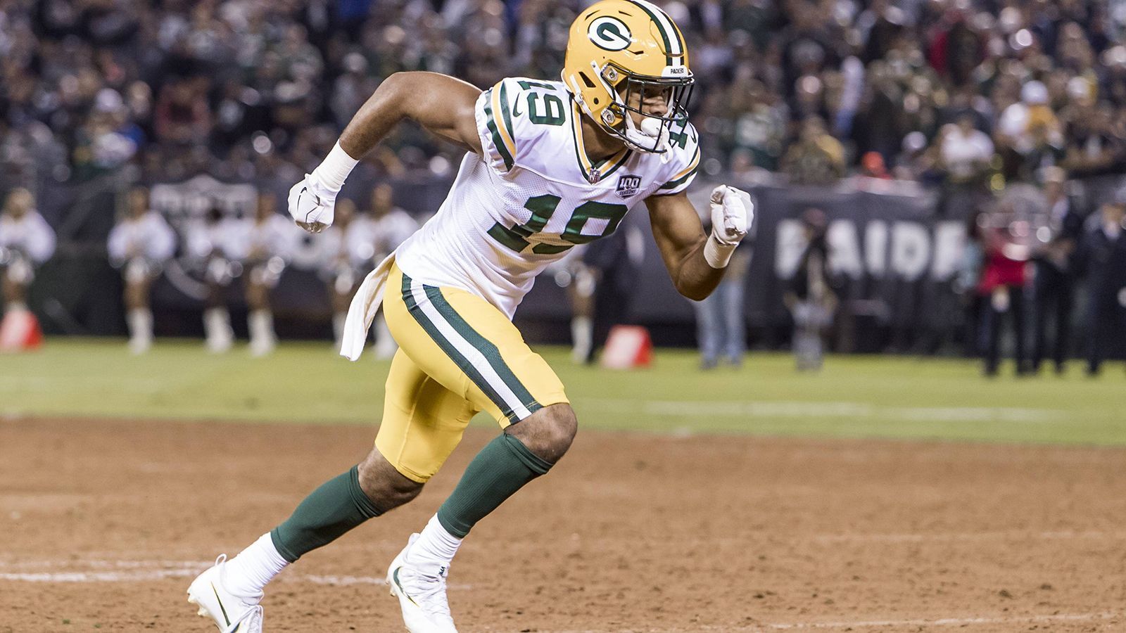 
                <strong>Equanimeous St. Brown (Green Bay Packers)</strong><br>
                Wide Receiver Equanimeous St. Brown ging im NFL Draft 2018 als insgesamt 207. Pick in der sechsten Runde an die Green Bay Packers. Er hat sich letzte Saison mit guten Leistungen empfohlen und sein Platz im 53er Kader gilt als sicher. Sein Rookie-Vertrag bringt St. Brown in den verbleibenden drei Jahren noch 1.980.000 Dollar ein. Garantiert sind für 2019 immerhin 570.000 Dollar.
              