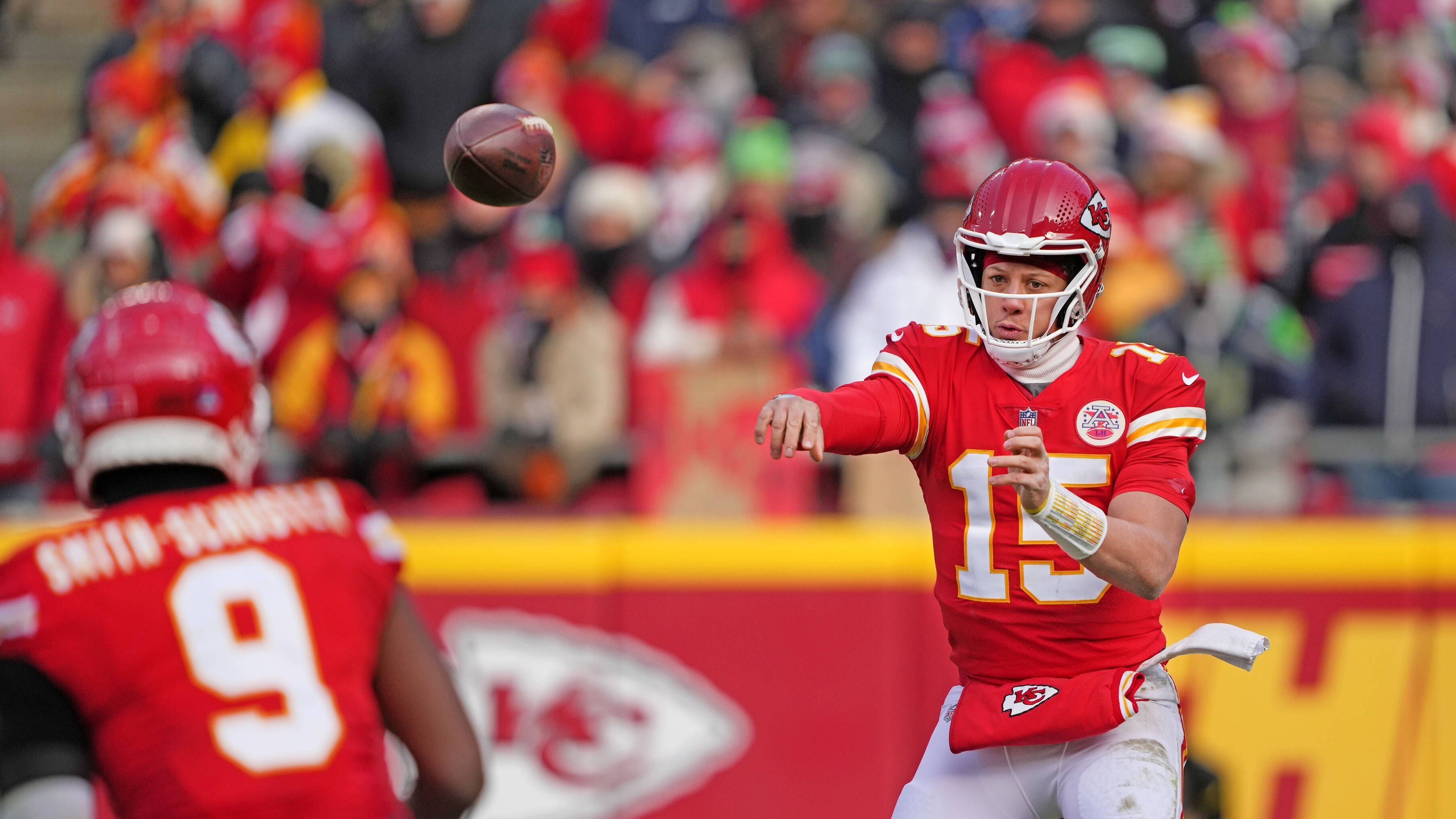 <strong>Most Valuable Player<br></strong>1. Platz: Patrick Mahomes, Quarterback, Chiefs - Quote von +600<br>2. Platz: Joe Burrow, Quarterback, Bengals - Quote von +750<br>3. Platz: Josh Allen, Quarterback, Bills - Quote von +850