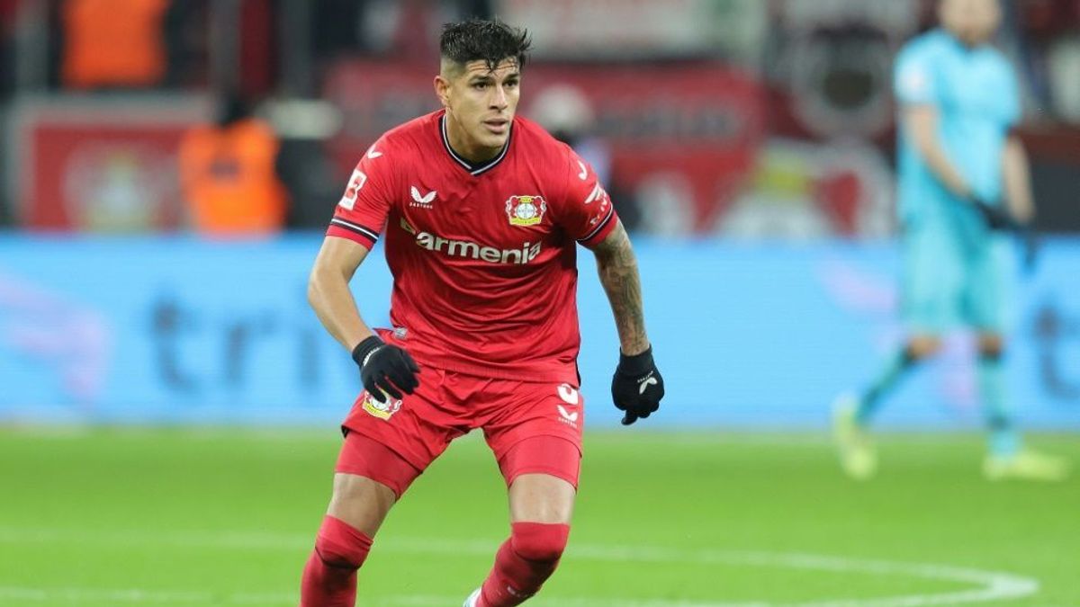 Hincapie bleibt der Werkself treu