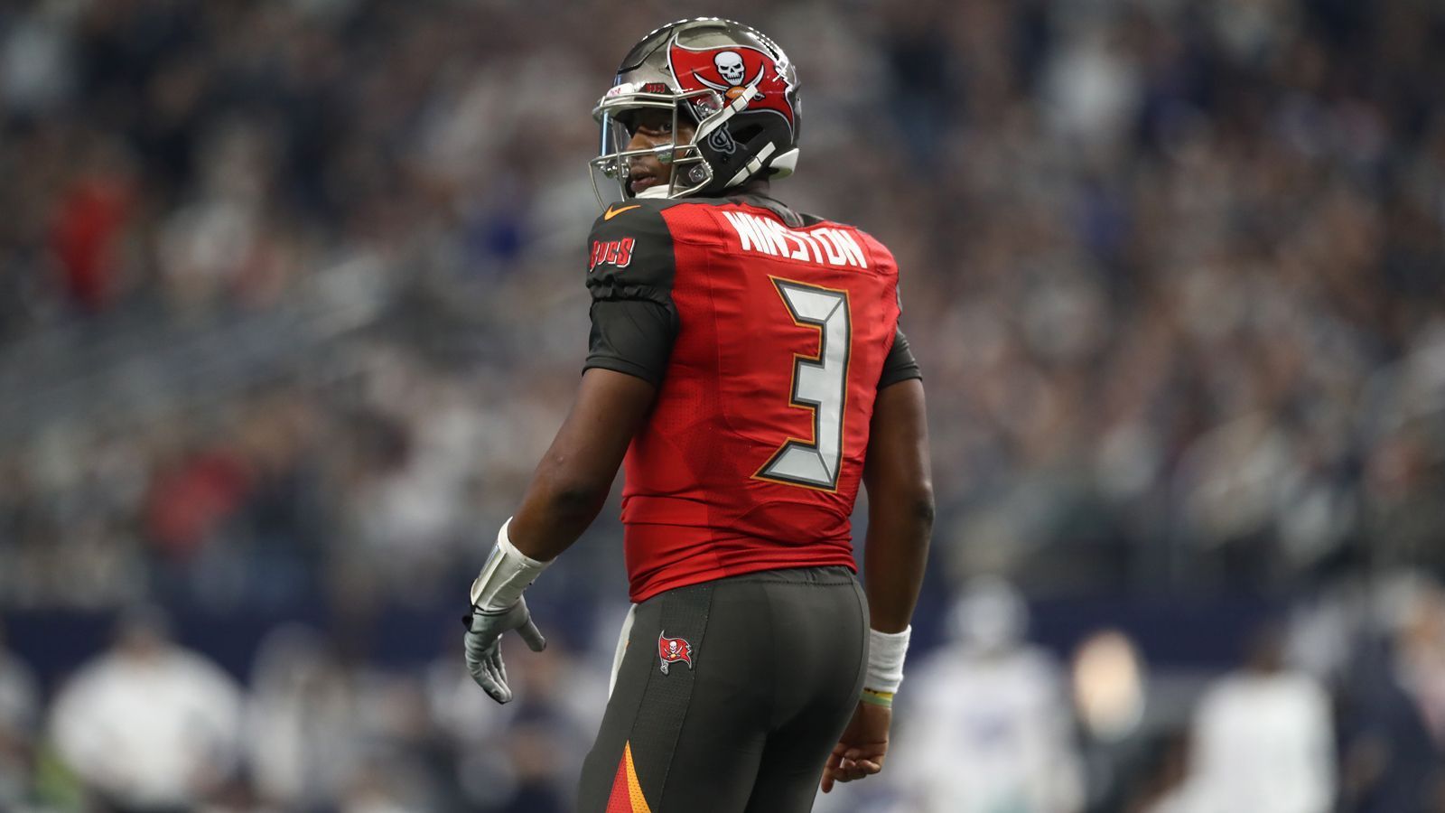 
                <strong>Tampa Bay Buccaneers: Jameis Winston</strong><br>
                Gesamtverdienst 2019: 20.922.000 DollarQuarterback
              