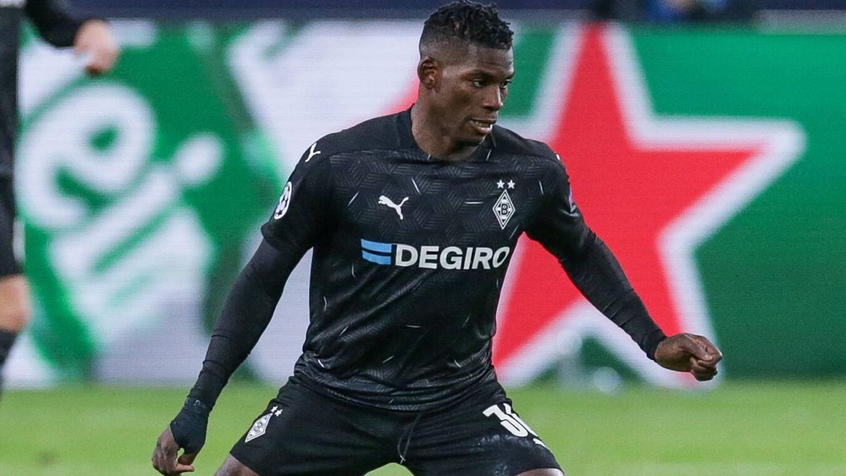 Embolo S04