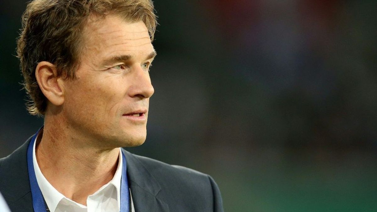 Jens Lehmann droht wegen einer WhatsApp-Nachricht Ärger
