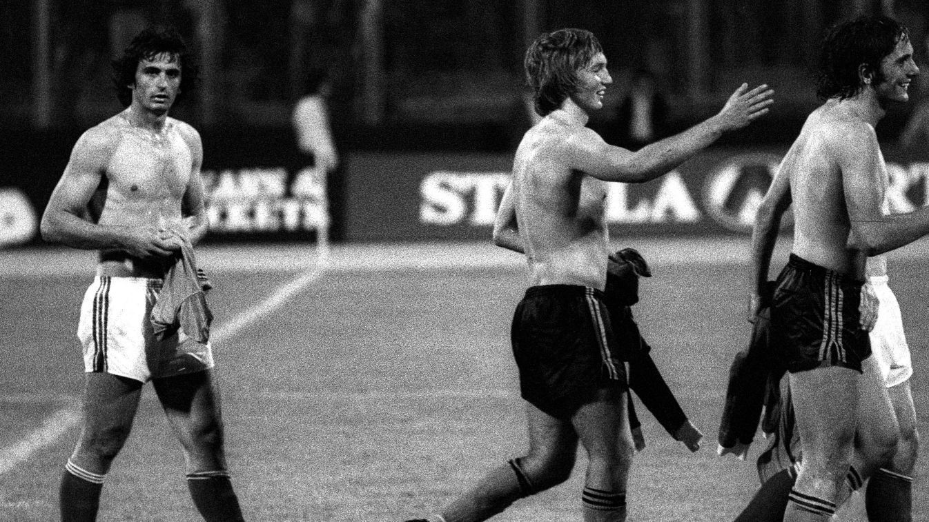 
                <strong>1978 - Vahid Halilhodzic (Jugoslawien, links)</strong><br>
                &#x2022; <strong>Anzahl der A-Länderspiele:</strong> 15<br>&#x2022; <strong>spätere Erfolge:</strong> Französischer Meister mit dem FC Nantes 1983<br>
              