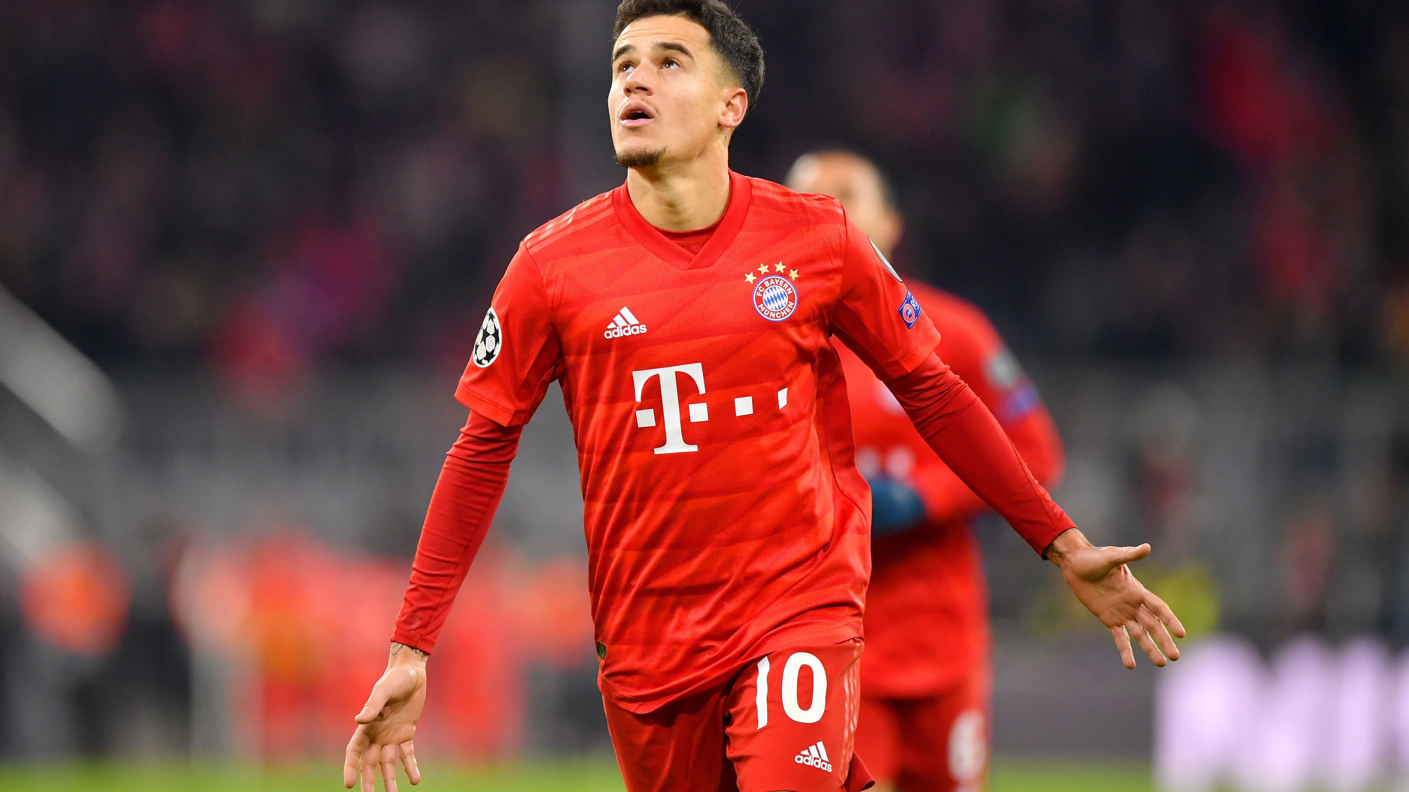 <strong>Philippe Coutinho</strong><br>Auch Philippe Coutinho verweilte nur für eine Saison beim deutschen Serienmeister. Mit vier Siegen, einem Unentschieden und einer Niederlage startete Coutinho bei den Bayern in der Liga. Zwei Tore und zwei Assists trug er dazu bei. Auch im Anschluss war Coutinho Stammspieler und gewann mit den Bayern 2020 das Triple.