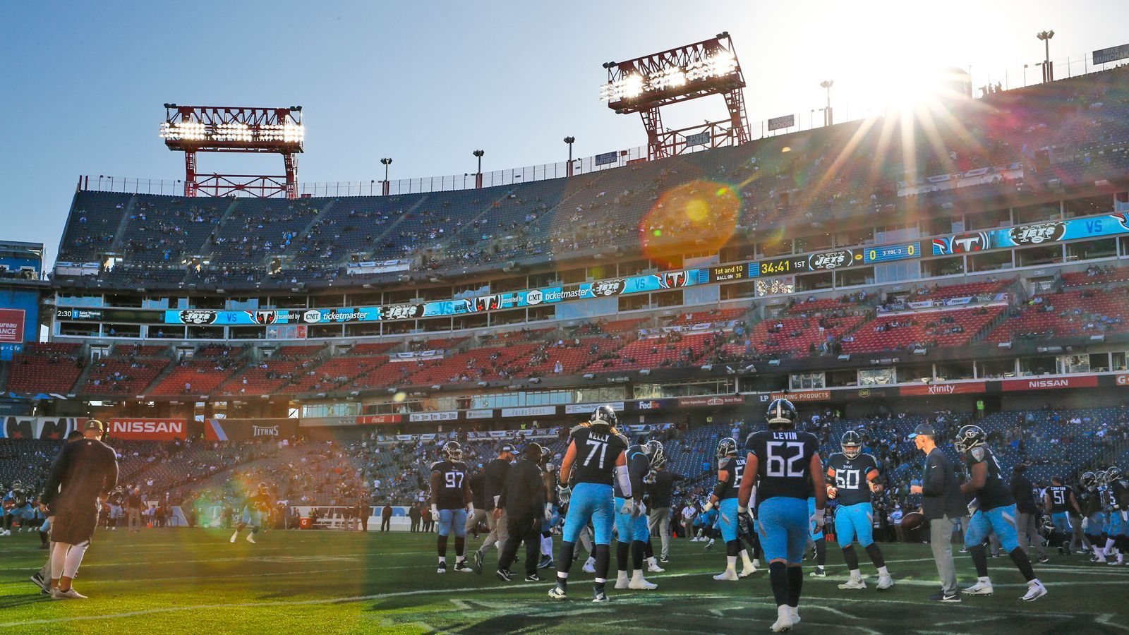 <strong>Tennessee Titans: Nissan Stadium</strong><br>
                • Kapazität: 69.143&nbsp;<br>• Eröffnung: August 1999&nbsp;&nbsp;<br>• Kosten: 290 Millionen Dollar&nbsp; <br>• Eigentümer:&nbsp;Metropolitan Government of Nashville and Davidson County