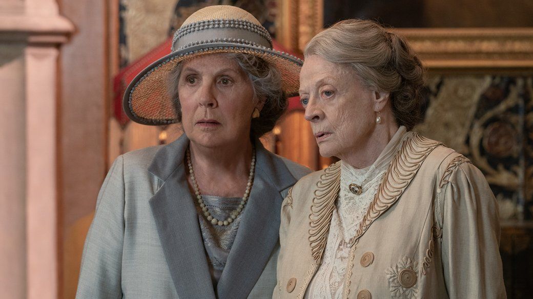 Schau dir den Film "Downton Abbey 2: Eine neue Ära" jetzt kostenlos auf <strong>Joyn</strong> an!