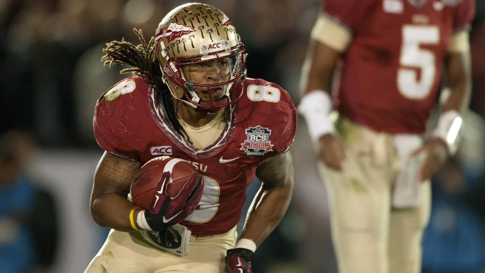 
                <strong>6. Florida State – 33 Spieler</strong><br>
                Bekannte Spieler: Devonta Freeman (Atlanta Falcons, Foto), Jalen Ramsey (Jacksonville Jaguars), Lamarcus Joyner (Los Angeles Rams)
              