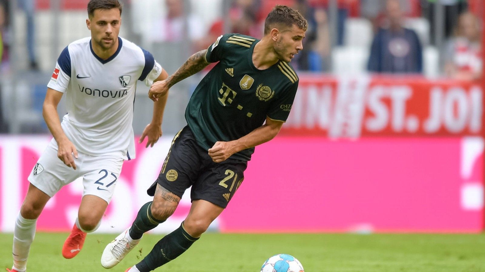 
                <strong>Lucas Hernandez</strong><br>
                Startet erstmals in der Bundesliga nach seiner Verletzung. Wie Nebenmann Süle kaum gefordert, wenn er gebraucht wird, ist er aber absolut kompromisslos. ran-Note: 2
              