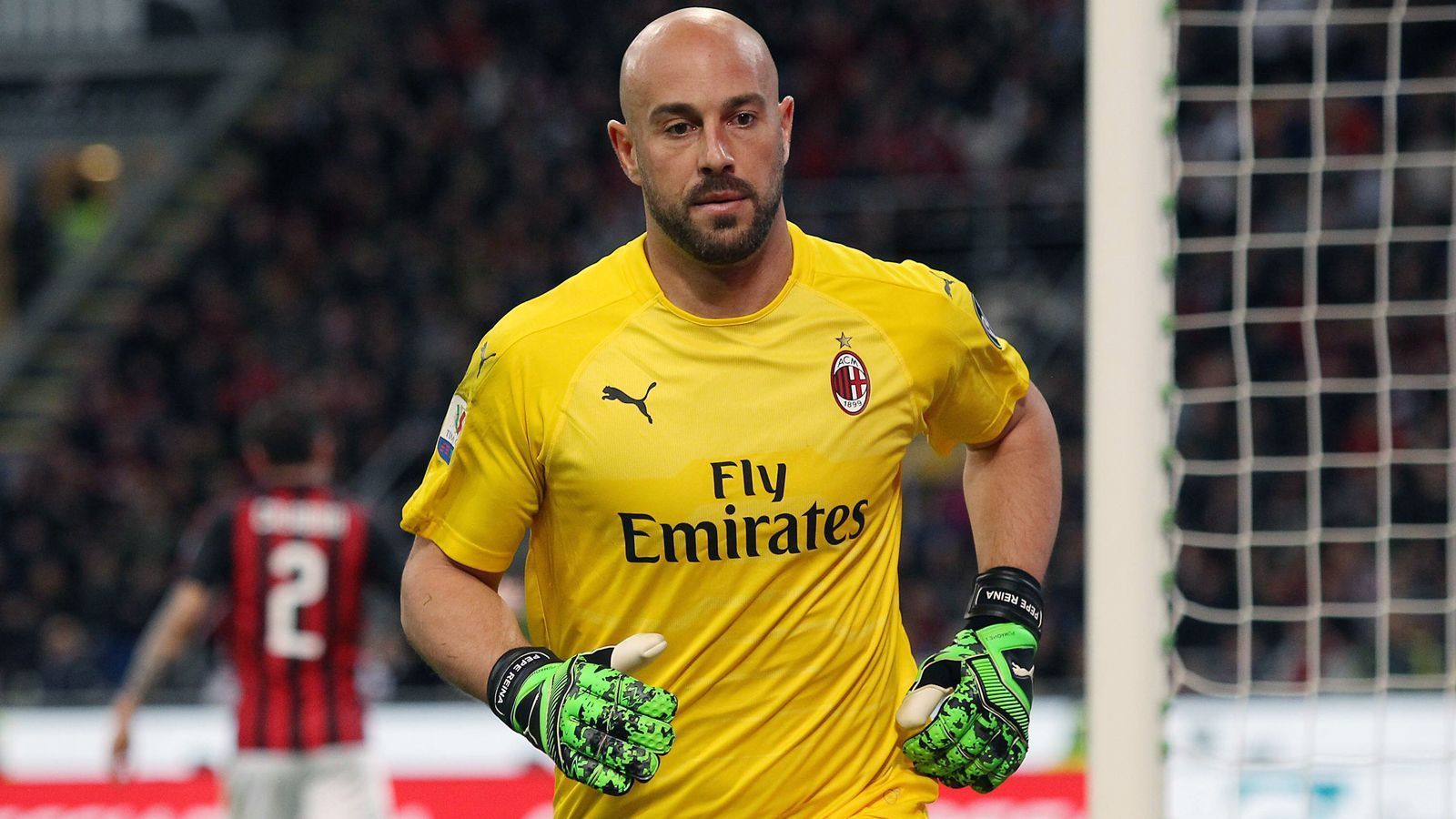 
                <strong>AC Mailand (Serie A/Italien)</strong><br>
                Ältester Spieler im Kader: Pepe Reina (36 Jahre)Position: Torwart
              