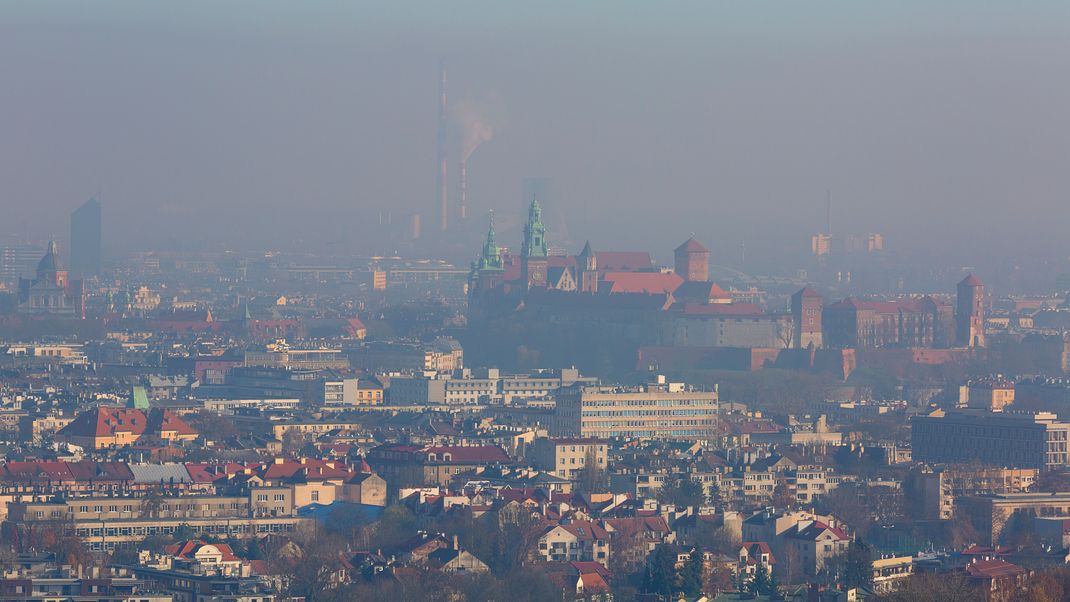 Smog über Krakau: Polen gehört zu den Ländern mit der höchsten Feinstaubbelastung in Europa. 