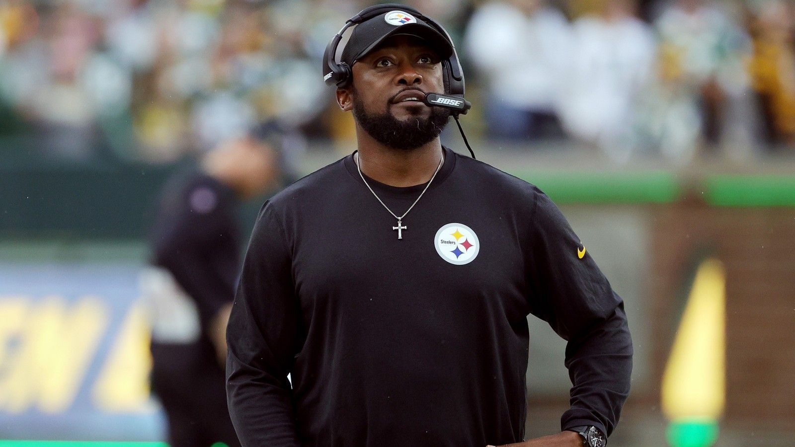 
                <strong>Mike Tomlin (Head Coach Pittsburgh Steelers)</strong><br>
                "Es ist traurig für die Raiders. Es ist traurig für die Leute, die dadurch beleidigt wurden. Es ist traurig für Coach Gruden. Es ist ein trauriger Kommentar. Das ist die einzige Meinung, die ich zu diesem Zeitpunkt äußern möchte."
              