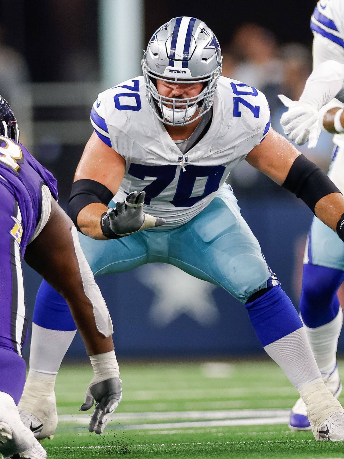 NFL, American Football Herren, USA Baltimore Ravens at Dallas Cowboys Sep 22, 2024; Arlington, Texas, USA; Dallas Cowboys guard Zack Martin (70) blocks during the fourth quarter against the Baltimo...