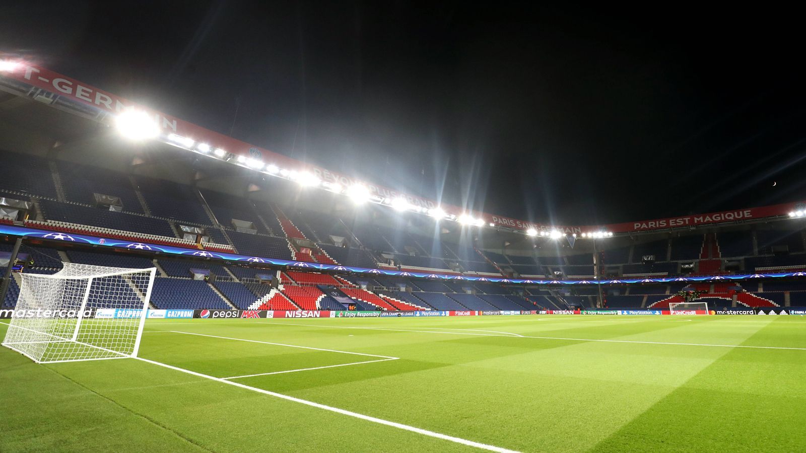 
                <strong>Platz 1: Paris Saint-Germain</strong><br>
                Durchschnittlicher Ticketpreis: 86,90 EuroUnd wie schneiden die weiteren deutschen Vereine ab? Wir nennen die deutschen Profivereine aus den Top 30.
              