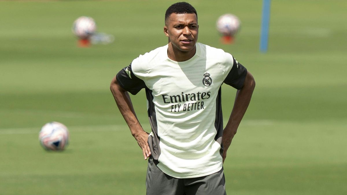 Mbappé steht wieder auf dem Platz