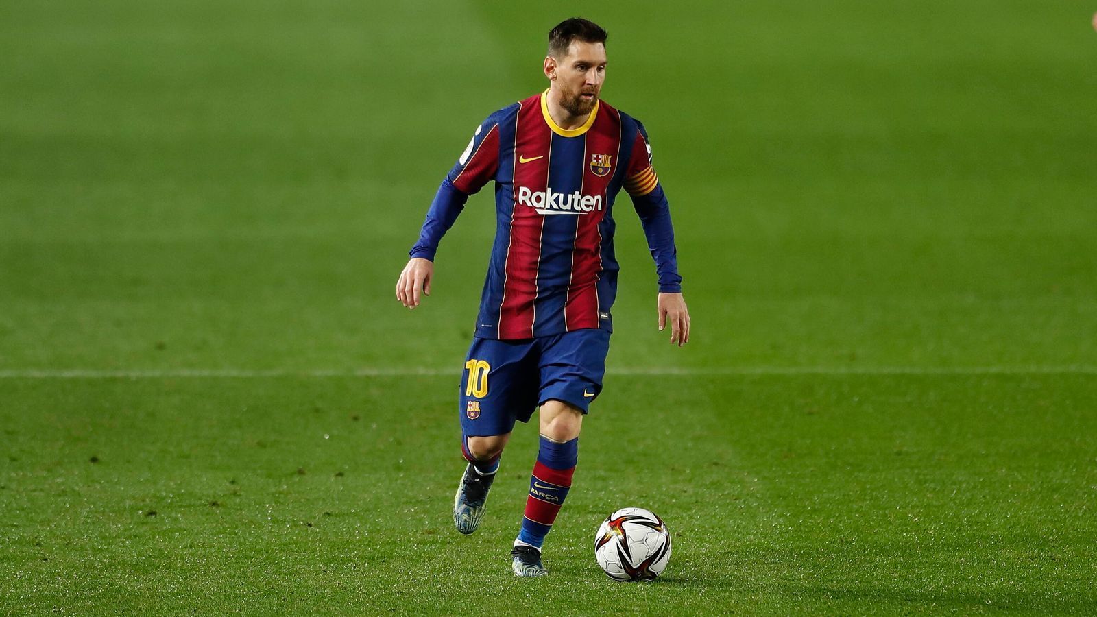 
                <strong>Lionel Messi</strong><br>
                Gehalt pro Woche: 680.000 Euro - Gehalt pro Jahr: 35.300.000 Euro
              