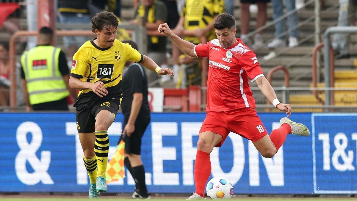 Dortmund siegt spät in Oberhausen
