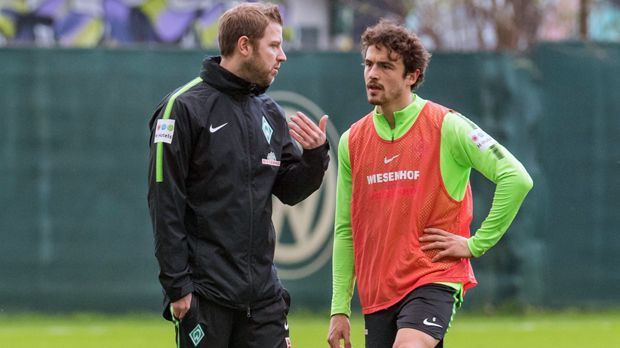 
                <strong>SV Werder Bremen</strong><br>
                Werder startet am Neujahrstag mit der Vorbereitung und fliegt in den Süden. Vom 1. bis 8. Januar beziehen die Hanseaten ein Trainingslager im spanischen Algorfa.
              