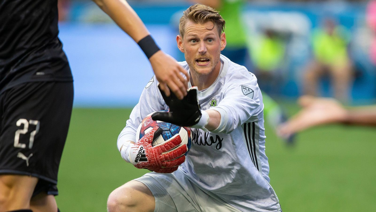 
                <strong>Bryan Meredith</strong><br>
                Das Tor von Miami wird wohl Bryan Meredith hüten. Inter holte den 30-Jährigen von MLS-Champion Seattle Sounders.
              