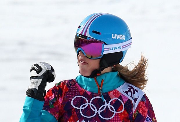 
                <strong>Snowboard, Parallel-Slalom: Silber - Anke Karstens - Deutschland</strong><br>
                Bei der Olympia-Premiere des Parallel-Slaloms im Snowboard sichert sich Anke Karstens die Silbermedaille. In den beiden Finalläufen muss sich die Deutsche der Österreicherin Julia Dujmovits um 0,12 Sekunden geschlagen geben.
              