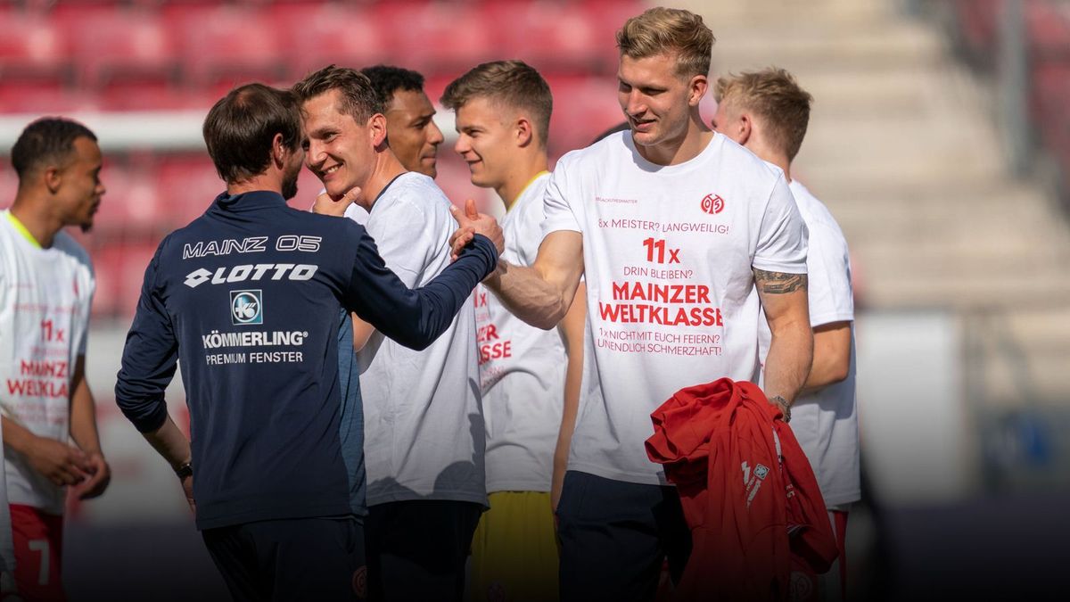 Mainz trollt FC Bayern mit Nicht-Abstieg-Shirts